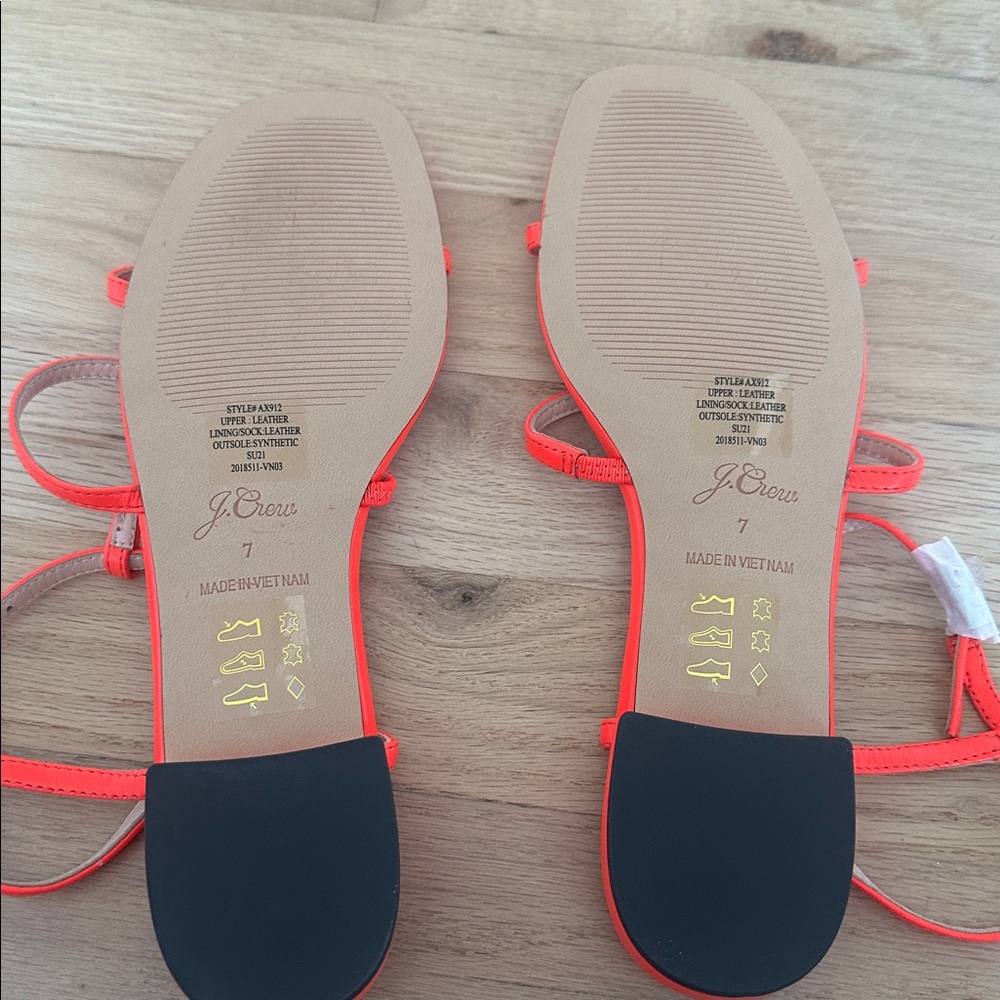 J. Crew Womens Abbie Flat T-Strap Leather Sandals Neon Poppy Size 7 NWOB Preppy - Picture 7 of 10